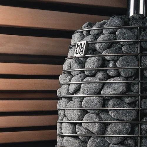 huum-hive-flow-sauna-stove-close-up.jpg