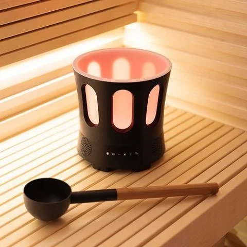 Speaker-Bucket-with-Red-Light.jpg