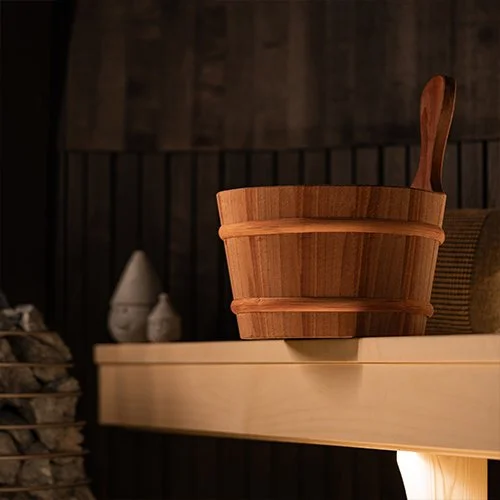 5-Prosaunas-Sauna-Bucket-With-Plastic-4L-Oil-Rubbed-Thermo-Aspen.jpg