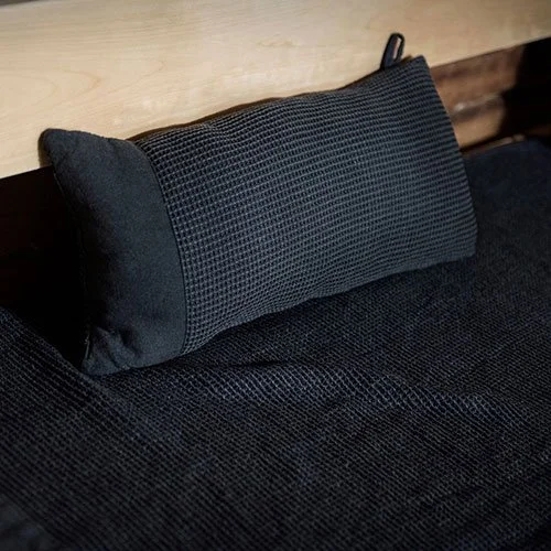 sauna_accessories_pillow_black_grey_2.jpg