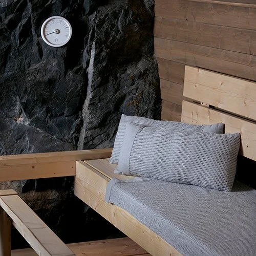 Rento-Kenno-Sauna-Pillow-Light-Grey-3.jpg