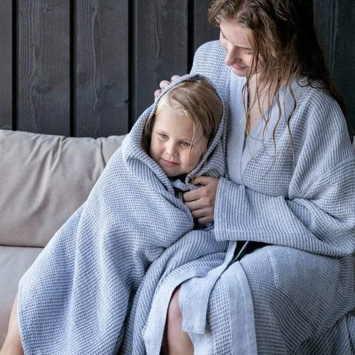 Rento-Kenno-Sauna-Bath-Towel-Light-Grey-4.jpg