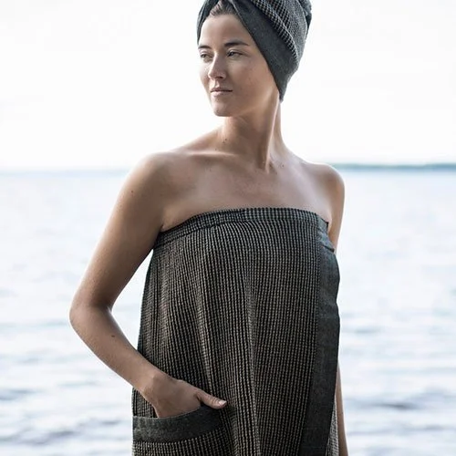 sauna_accessories_sarong_black_beige_4.jpg