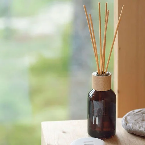 03-Rento-Fragrance-Sticks-Aroma-Diffuser-1.jpg