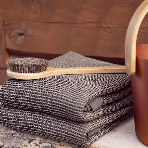 03-Rento-Bath-Brush-Oil-Treated-Bamboo-Natural.jpg