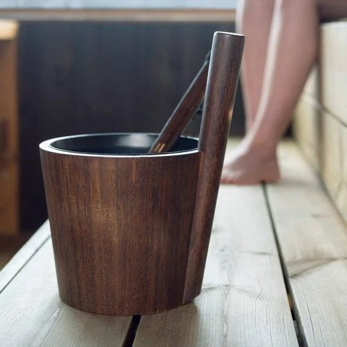 02-Rento-Sauna-Bucket-Straight-Handle-Liner-Bamboo-Dark-Brown.jpg
