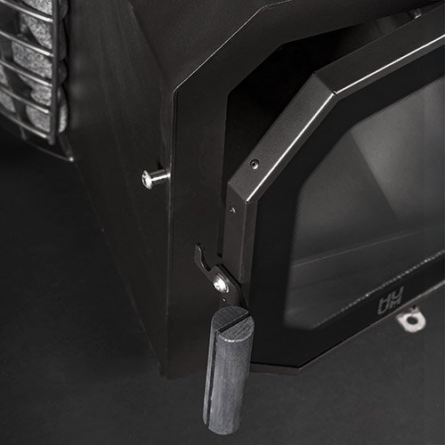huum-hive-flow-ls-sauna-stove-han.jpg