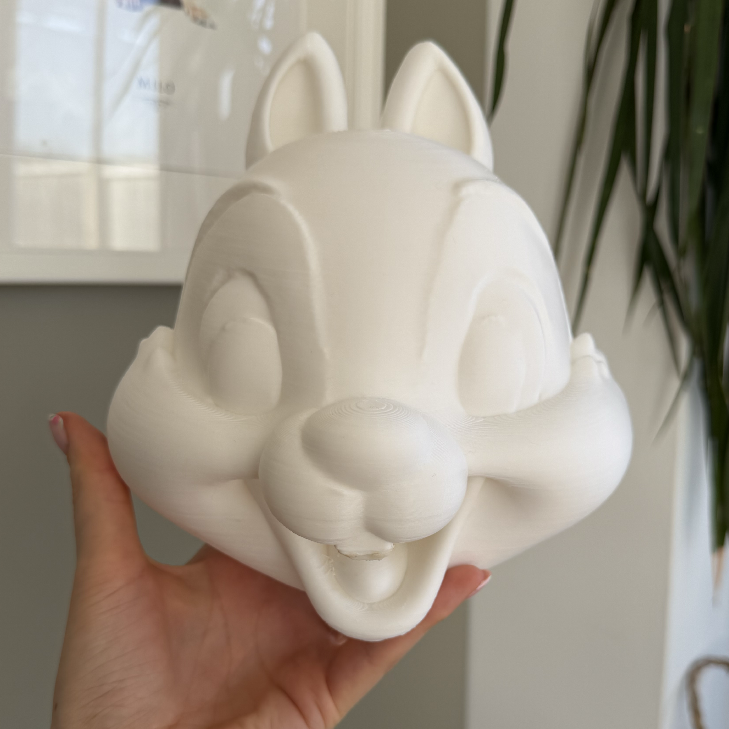 Retro Cartoon Display Box: Chip