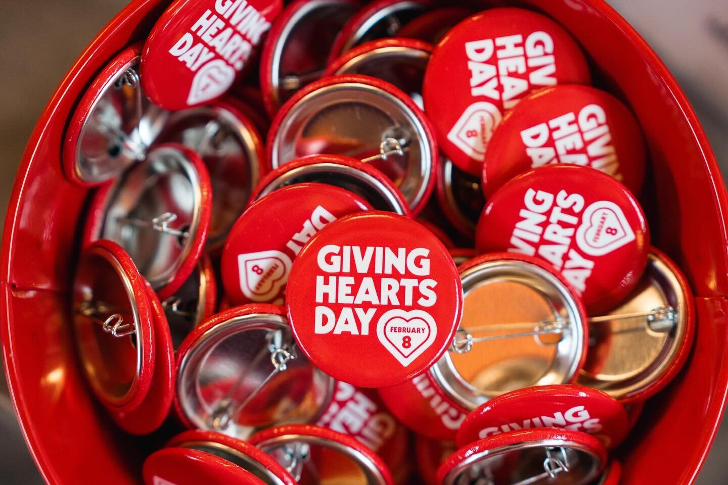 Boom! Another year of spreading love and generosity on @givingheartsday ! ❤️ Thanks to @dakotamedfdn we came together to make a huge difference in our communities. Cheers to raising $29 million for charity!🎉🎉🎉 #GivingHeartsDay #DMF