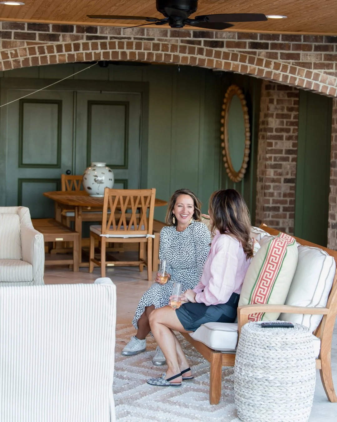 First weekend of spring and we&rsquo;re back outside where we belong.⁠
⁠
Performance fabrics keep this space looking as good in August as it does today, made to be lived in season after season. 🌿⁠
⁠
#wynnepeaceinteriordesign #outdoorliving #performa