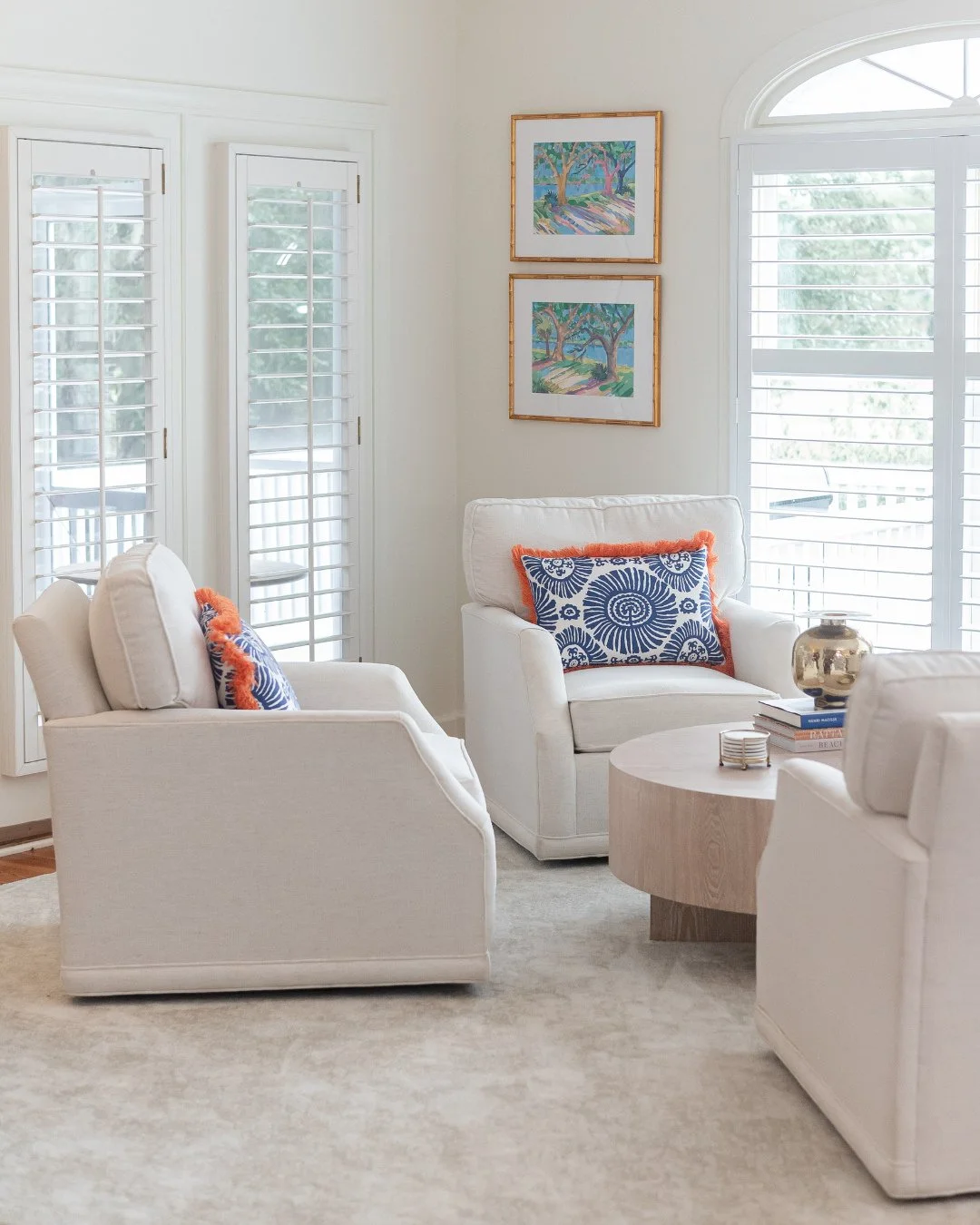 Flow from room to room starts with color. Warm orange details carry from the sitting area into the dining space for a cohesive look in this recent project.⁠
⁠
#wynnepeaceinteriordesign #colorflow #popoforange #sittingroom #diningroom