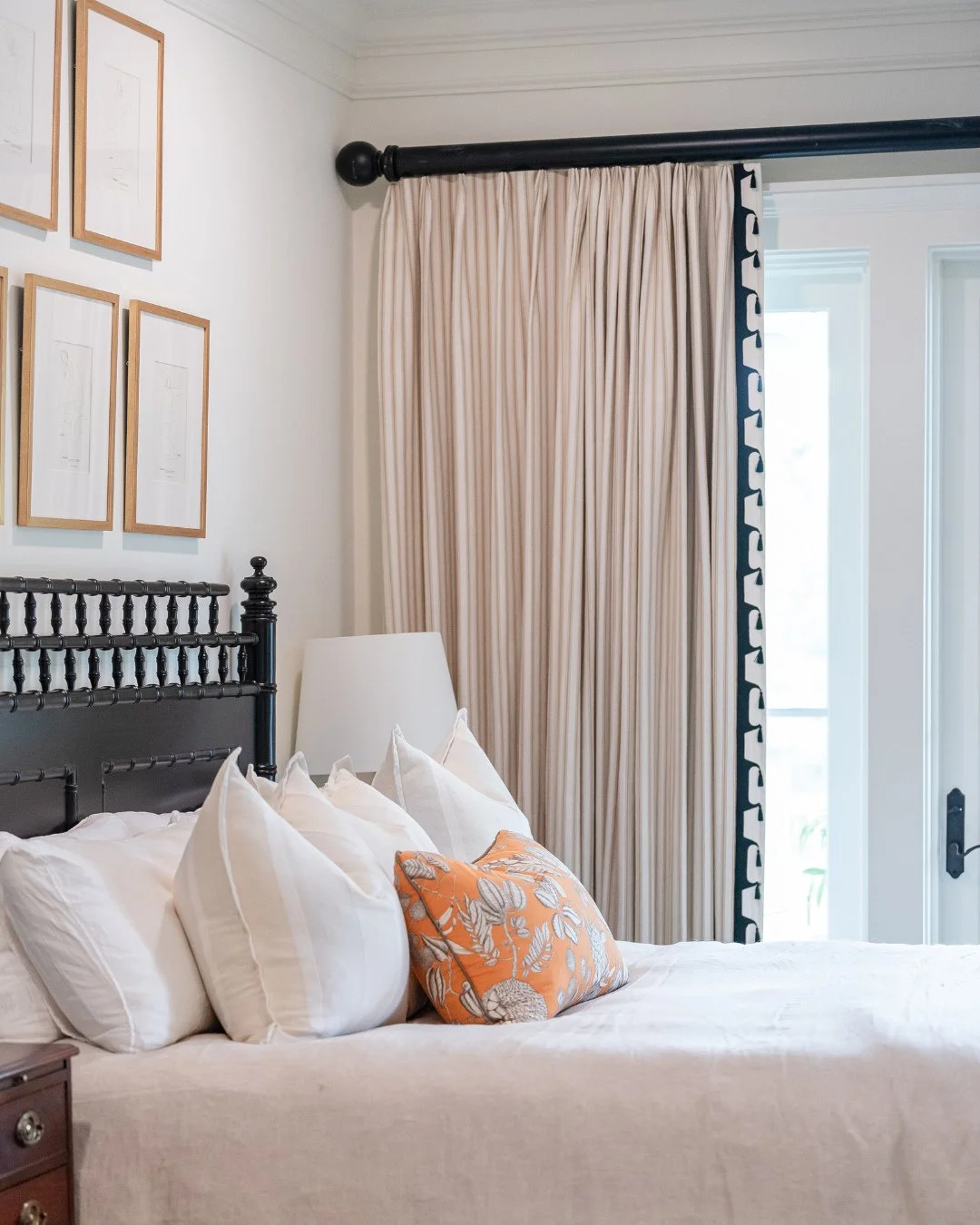 The kind of window treatments that quietly steal the show. Custom drapery, woven shades, and bold contrast trim for the perfect black and cream moment.⁠
⁠
#wynnepeaceinteriordesign #windowtreatments #bedroominspo #blackandcream #customdrapery