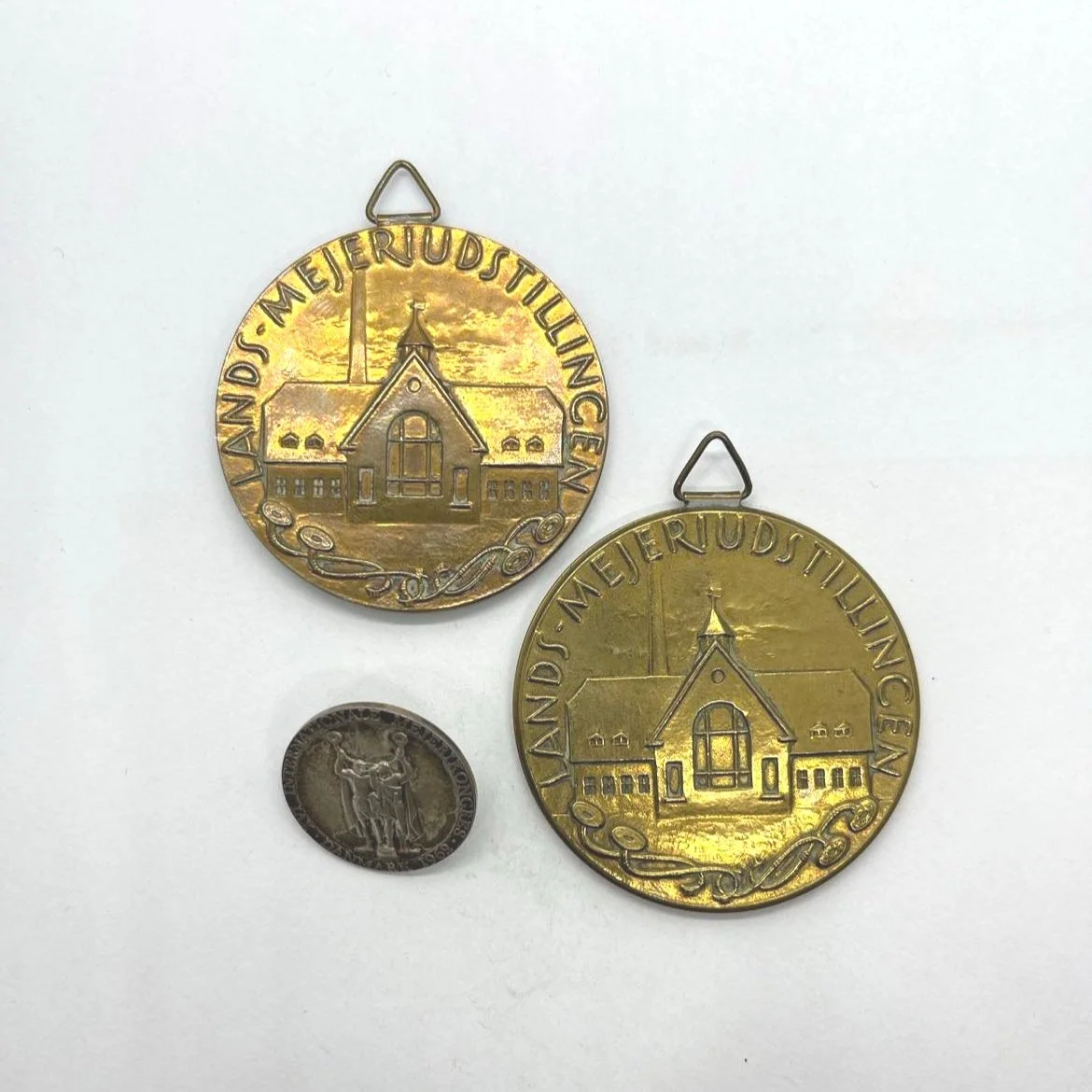 Lot # 56: December 