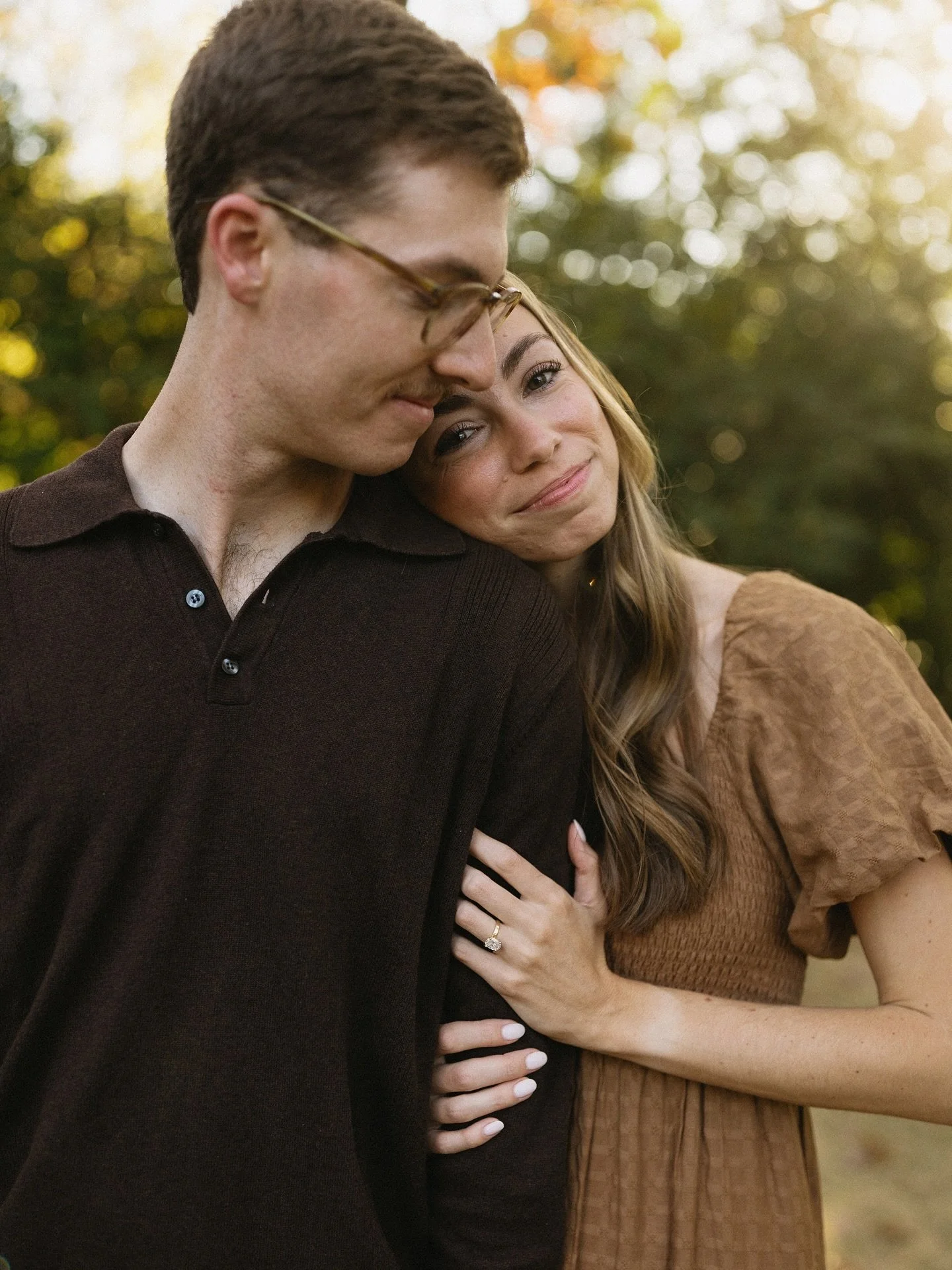 5 months until I get to marry Alex! 🤍
5 months to work on my watch tan!

Thank you @kayley_lorraine for the beautiful photos 🥰