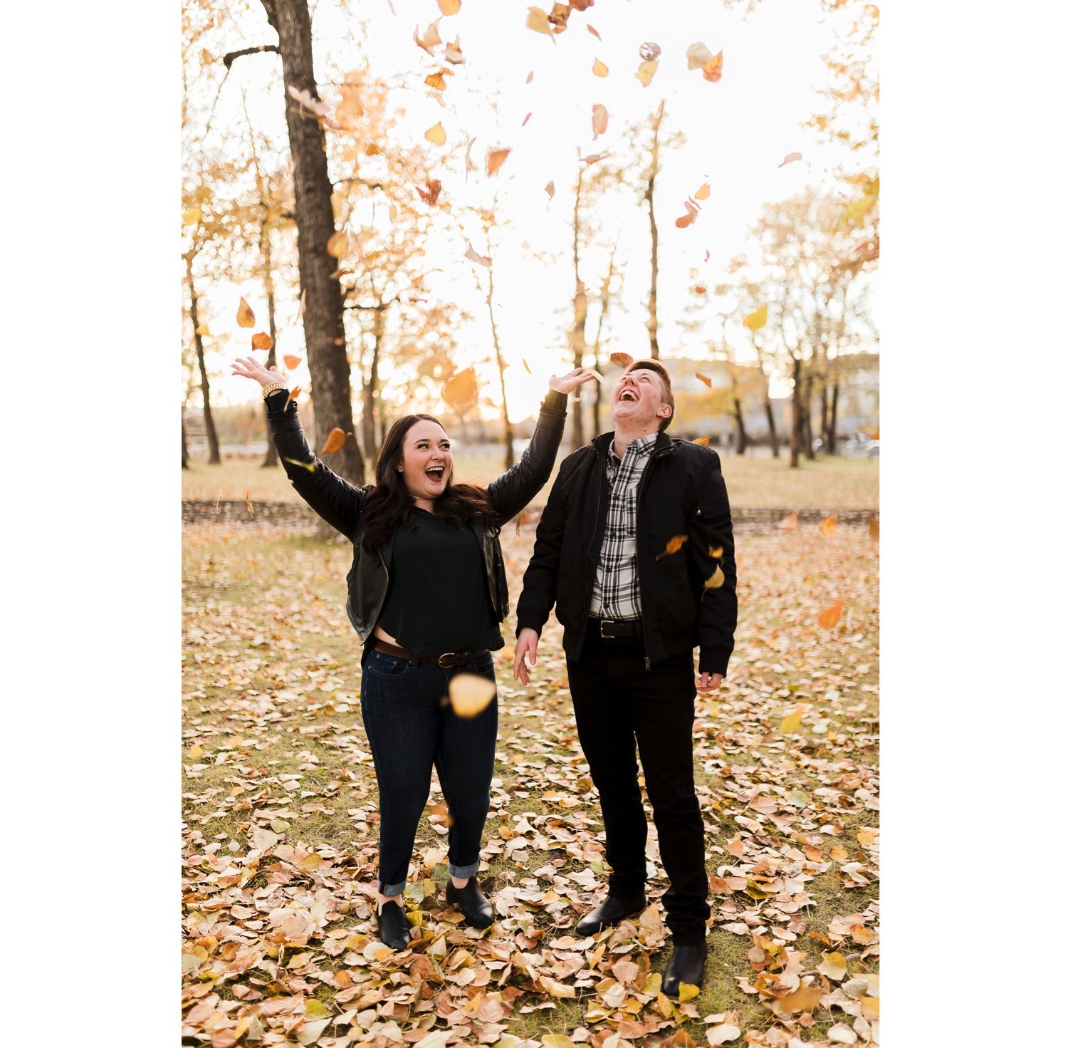 30_2018 29485_sunlight_landscape_trees_couple_engagement_close_Calgary_cuddle_kiss_simple_golden_hour_intimate_nature_autumn_soft_fiancee_delicate_bride_Alberta_photographer_forest_groom_outdoor.jpg