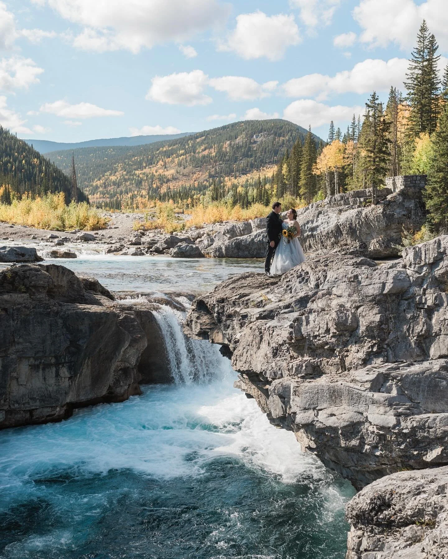 A few slides from Kelsey and Matt&rsquo;s small wedding, which was the best type of a wedding. It turned into a big hangout with everyone rather than a big formal event. Really how all weddings should feel like, when we surround ourselves with the on