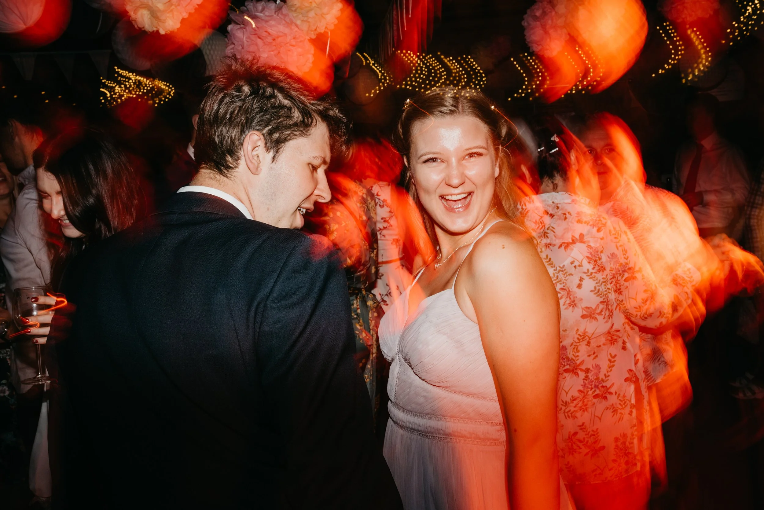 1377-Rosie&Will-LinehamFarmWedding-www.lucyfell.co-1069.jpg