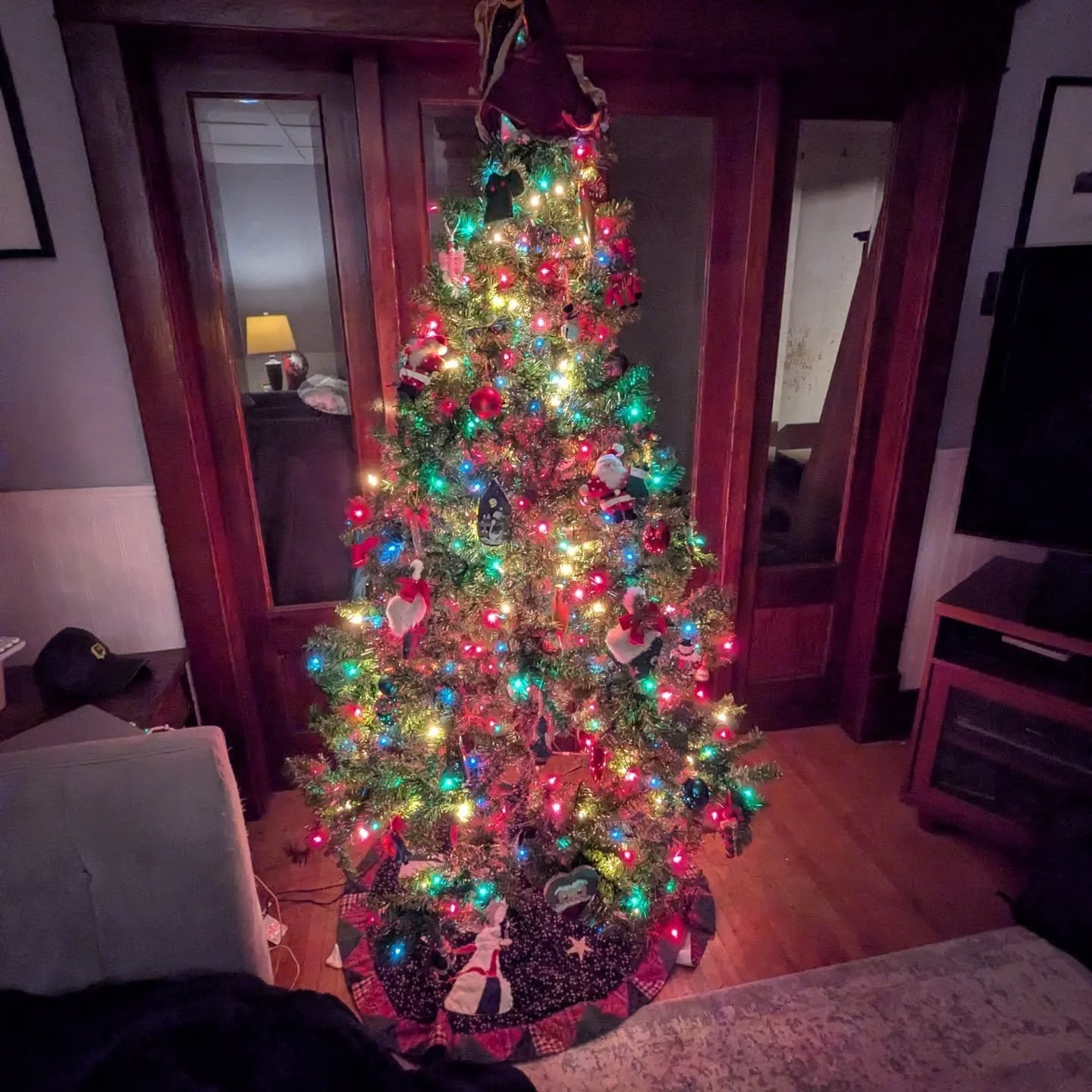 Happy December 🎄

I haven't posted much on my projects, but that's because I'm essentially hibernating.

Doing what I have to do, and doing nothing but watch Christmas movies.

I will say though, aside from 1 edit that I definitely need to make to m