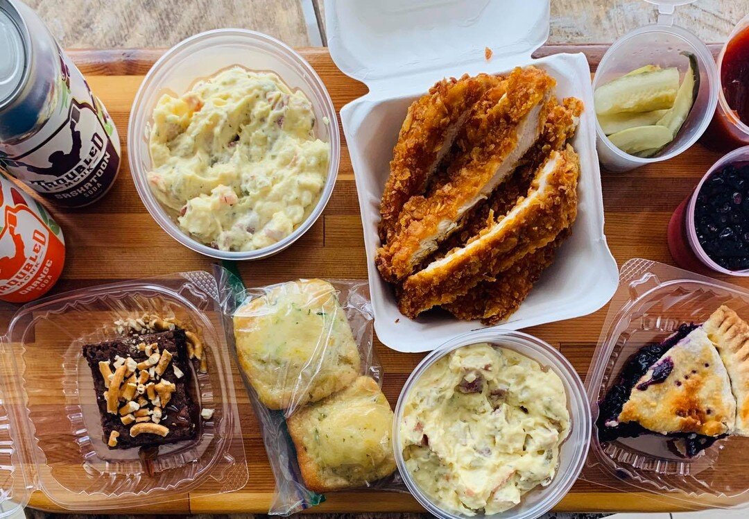 💜 Perfect weather for a picnic date! 
🧺 Picnic Box for 2! 
💜 Full meal deal including drinks, desserts &amp; homemade muffins! 

Starting at $34 
View options &amp; order online

https://huckleberrys-cafe.ezonlinefoodorders.com/