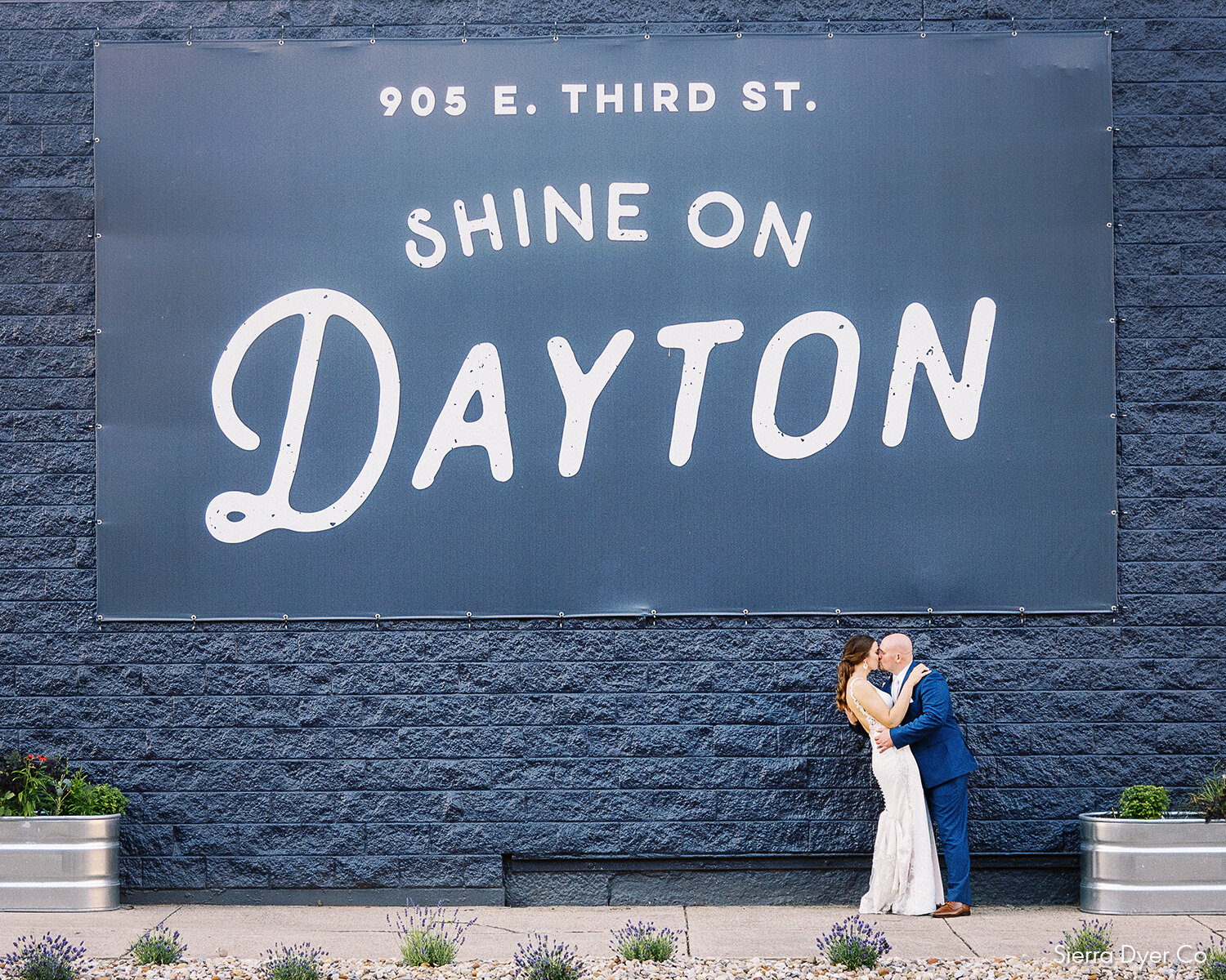 Dayton wedding photography at The Brigthside.