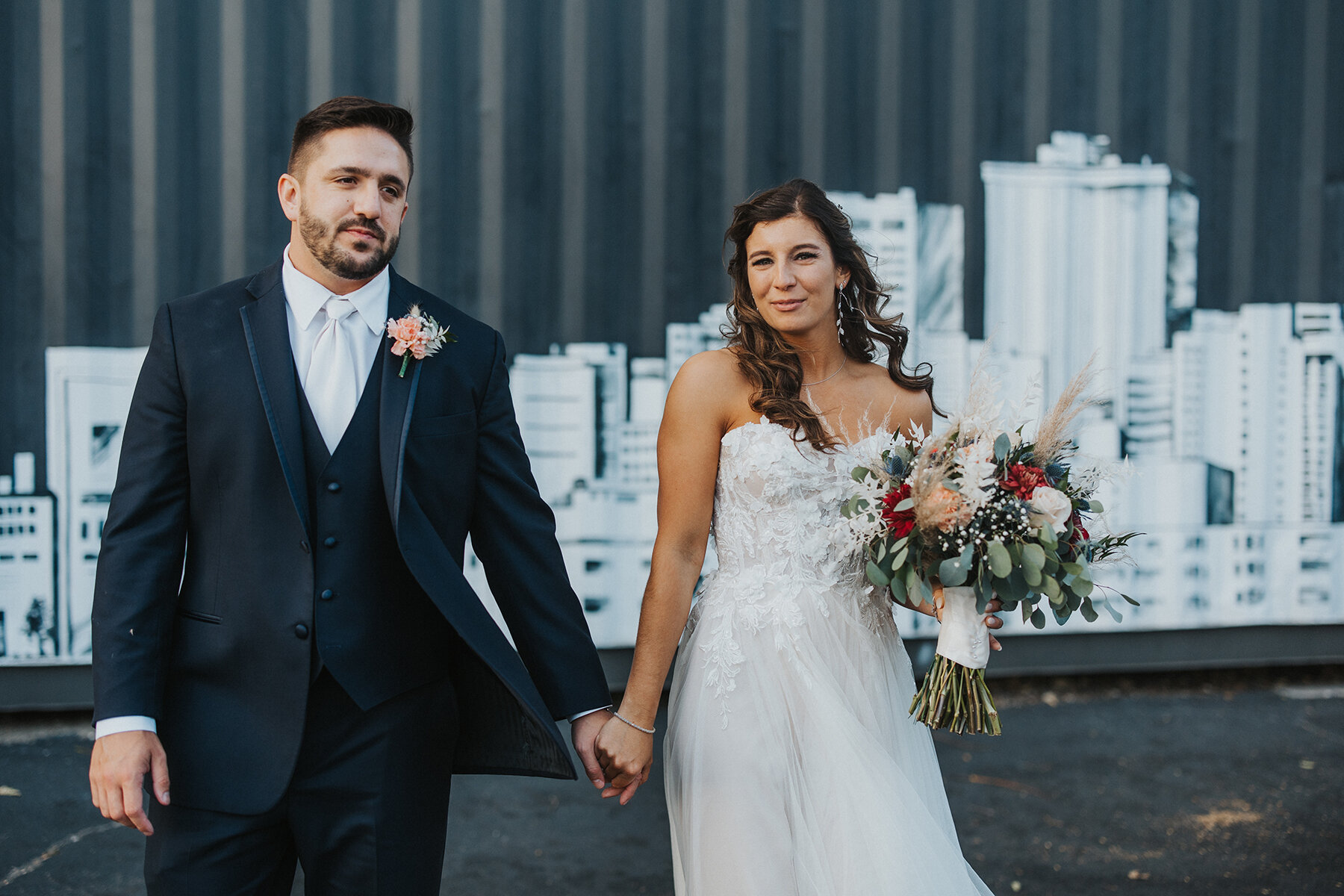 Scenes from around The Brightside. 🖤

We love seeing how our couples make the most out of every inch of the venue. 

#SHINEONDAYTON 

Images: @agdayton 

#thebrightsidedayton #daytonvenue #daytonvenues #daytonwedding #daytonweddings #daytonweddingve