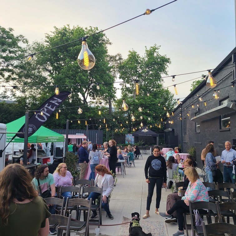 Patio season has begun!! ☀️ Who else is loving this amazing weather?! 😎 We added string lights to our patio to make it shine even brighter! 💡Our friends @solisticband are performing on 6/15 - a fun kickoff to our Summer Music Series! 🎶

#shineonda