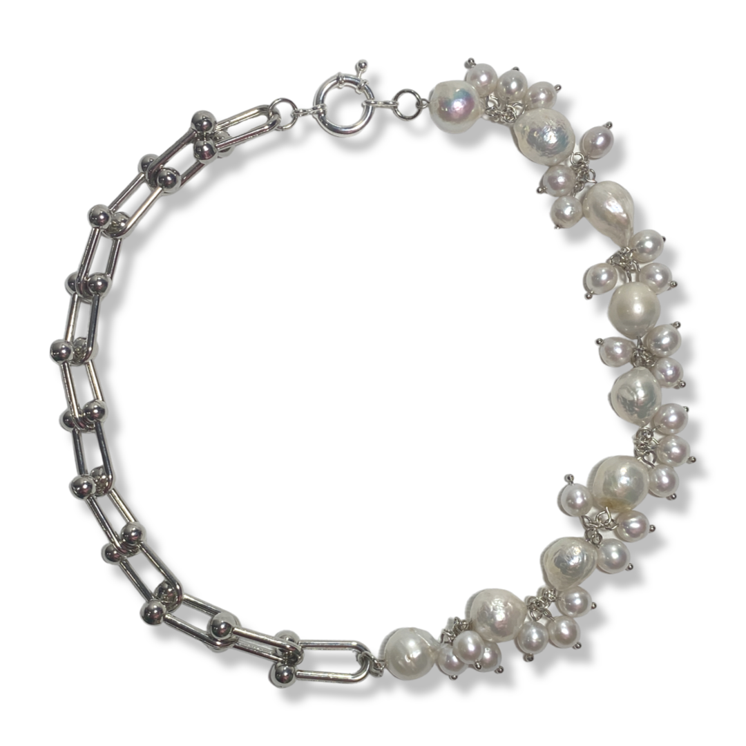 32758442-2F54-4269-87EC-A49AF06EF278