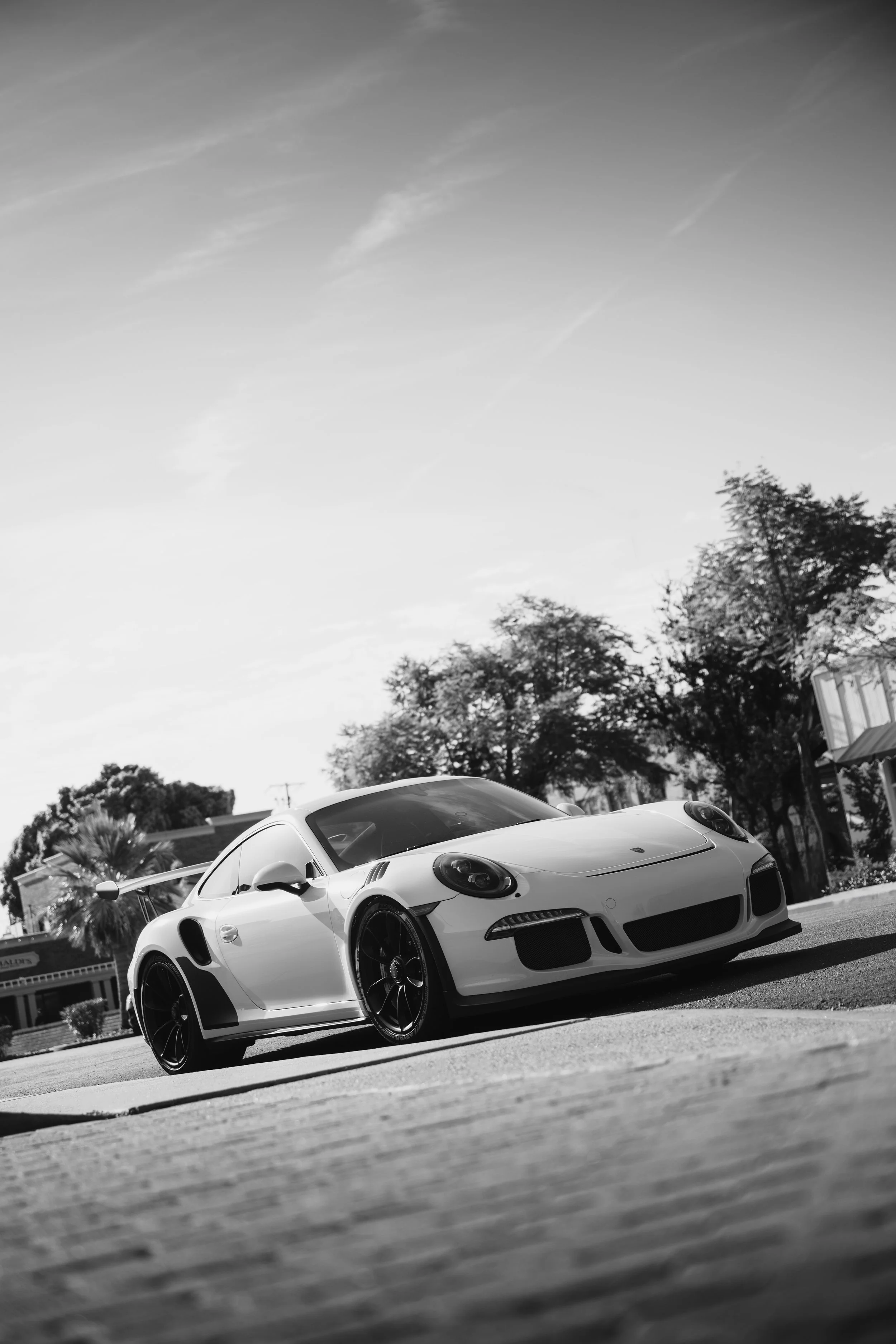 Porsche.jpg