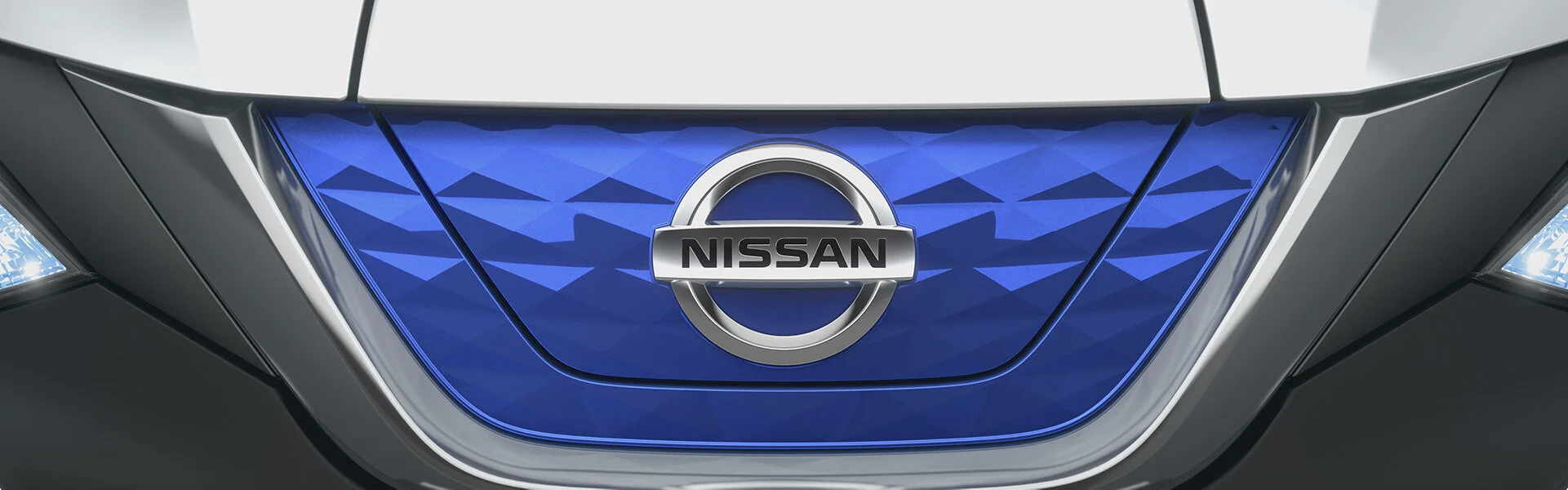 Nissan_Sylphy_ONLINE_FIXED_01_02060lr.jpg