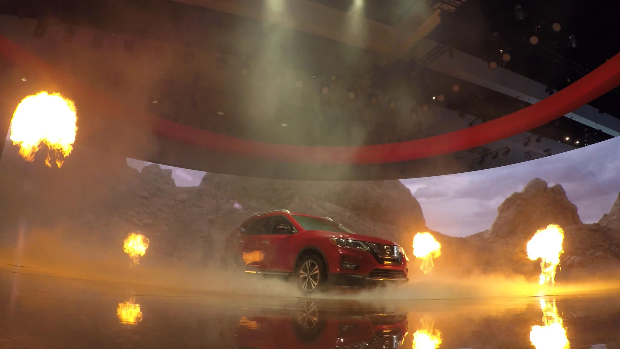 NissanRogue_Reveal_2K_v02_ProRes_01648.jpg