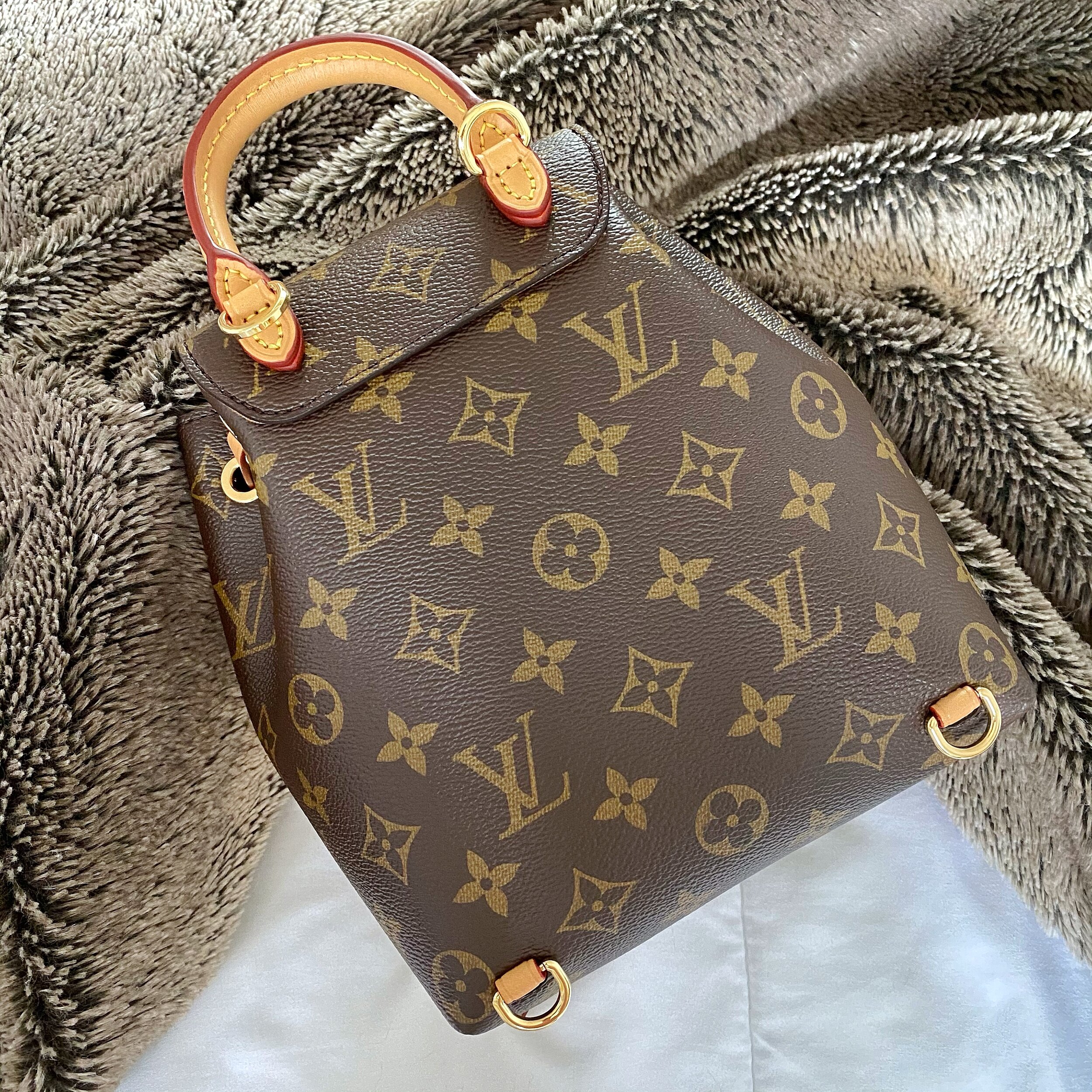  Purse organizer for LV backpack MONTSOURIS BB small