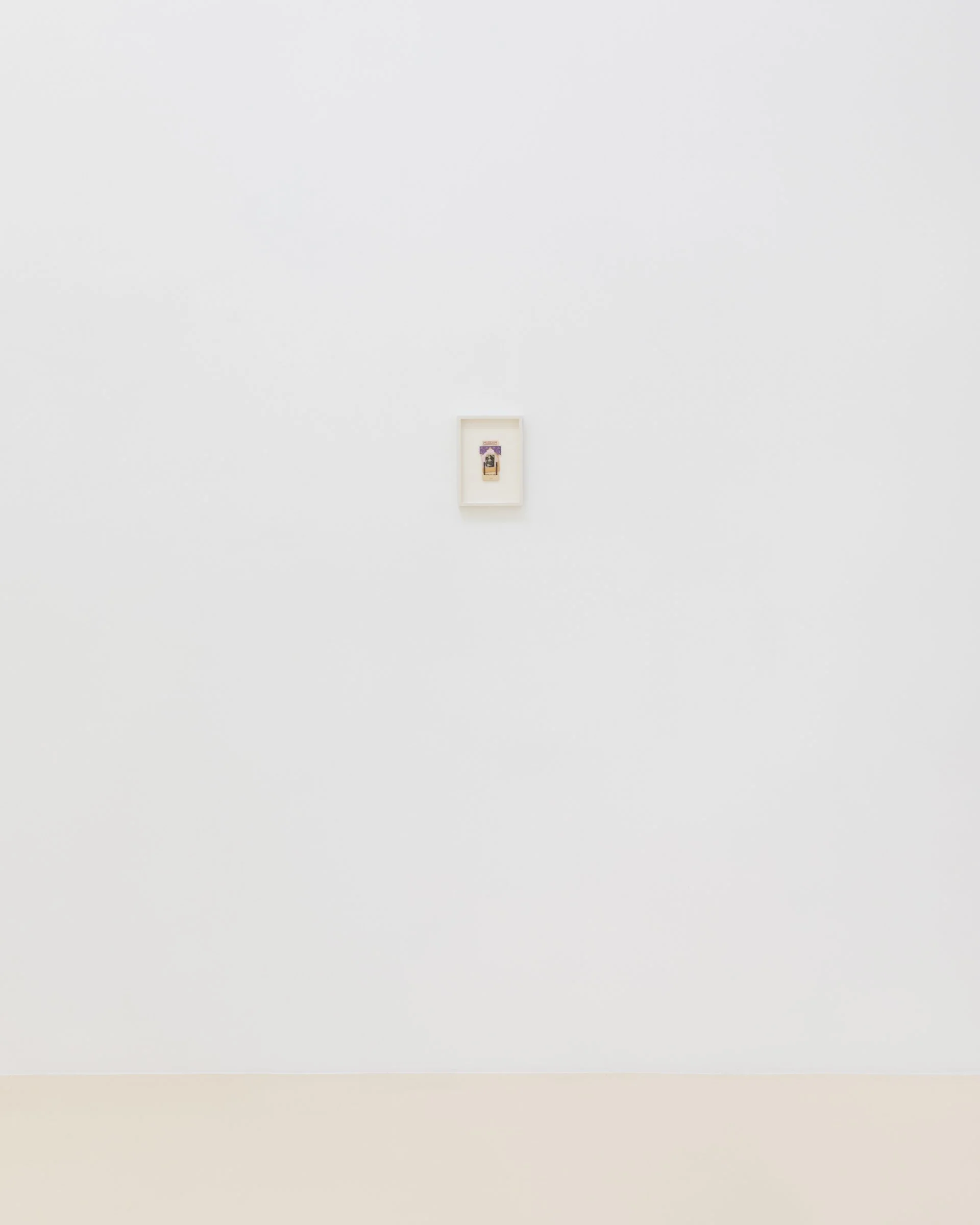 Mona Lisa with Purple Frame, install