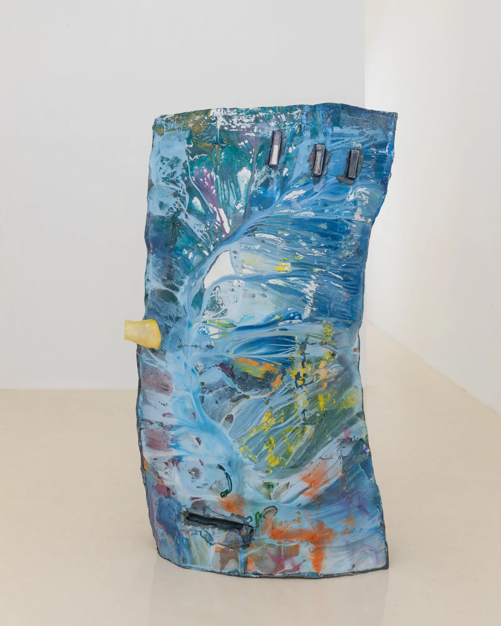 Hypersurface of The Present, 2025. Steel, gypsum, polymers, polyurethane, fiberglass cloth, pigment, 77 x 44 x 23 1/2 in (195.6 x 111.8 x 59.7 cm)