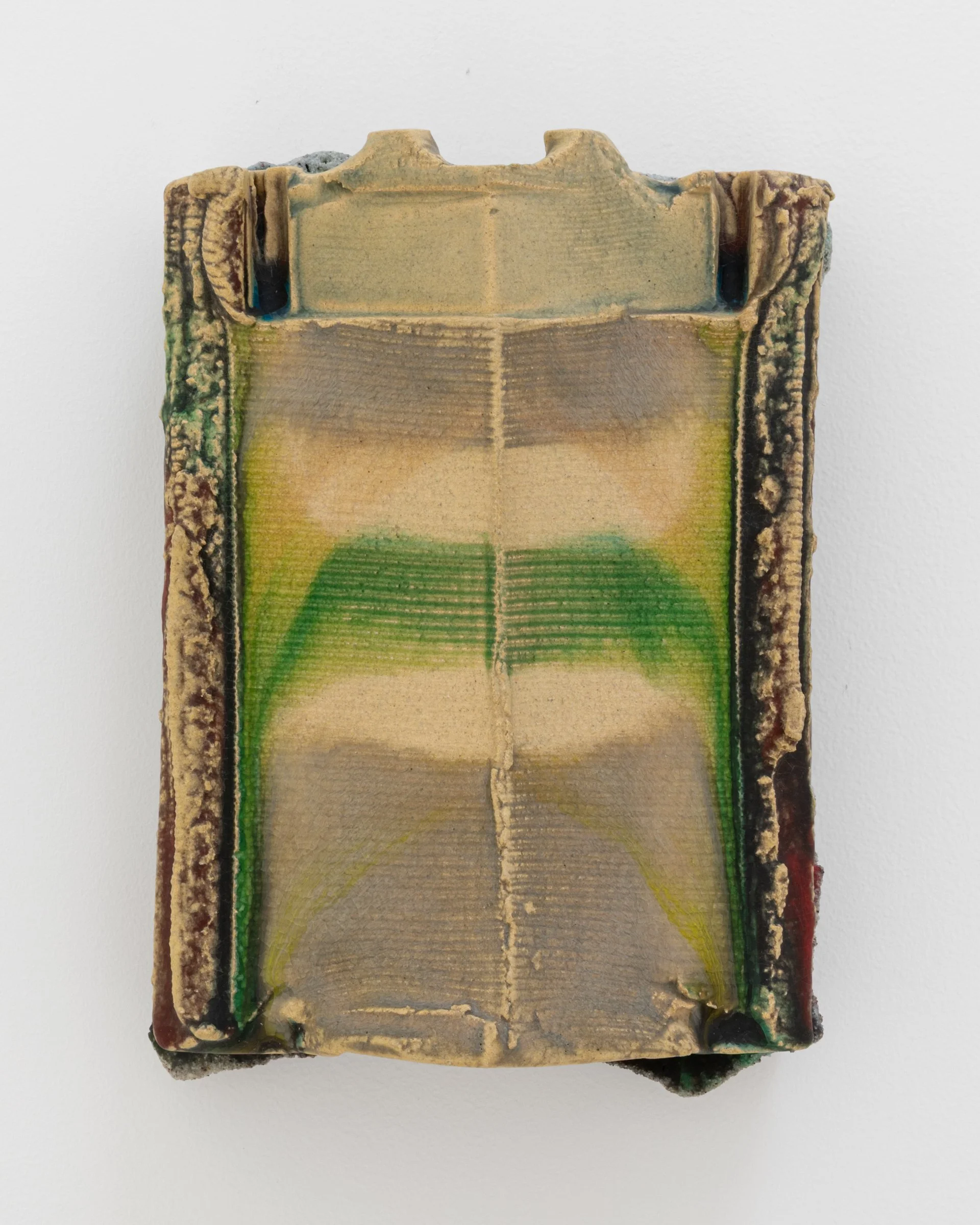 Loiosa, 2026. Glazed ceramic, 11 x 8 x 4 in (27.9 x 20.3 x 10.2 cm)
