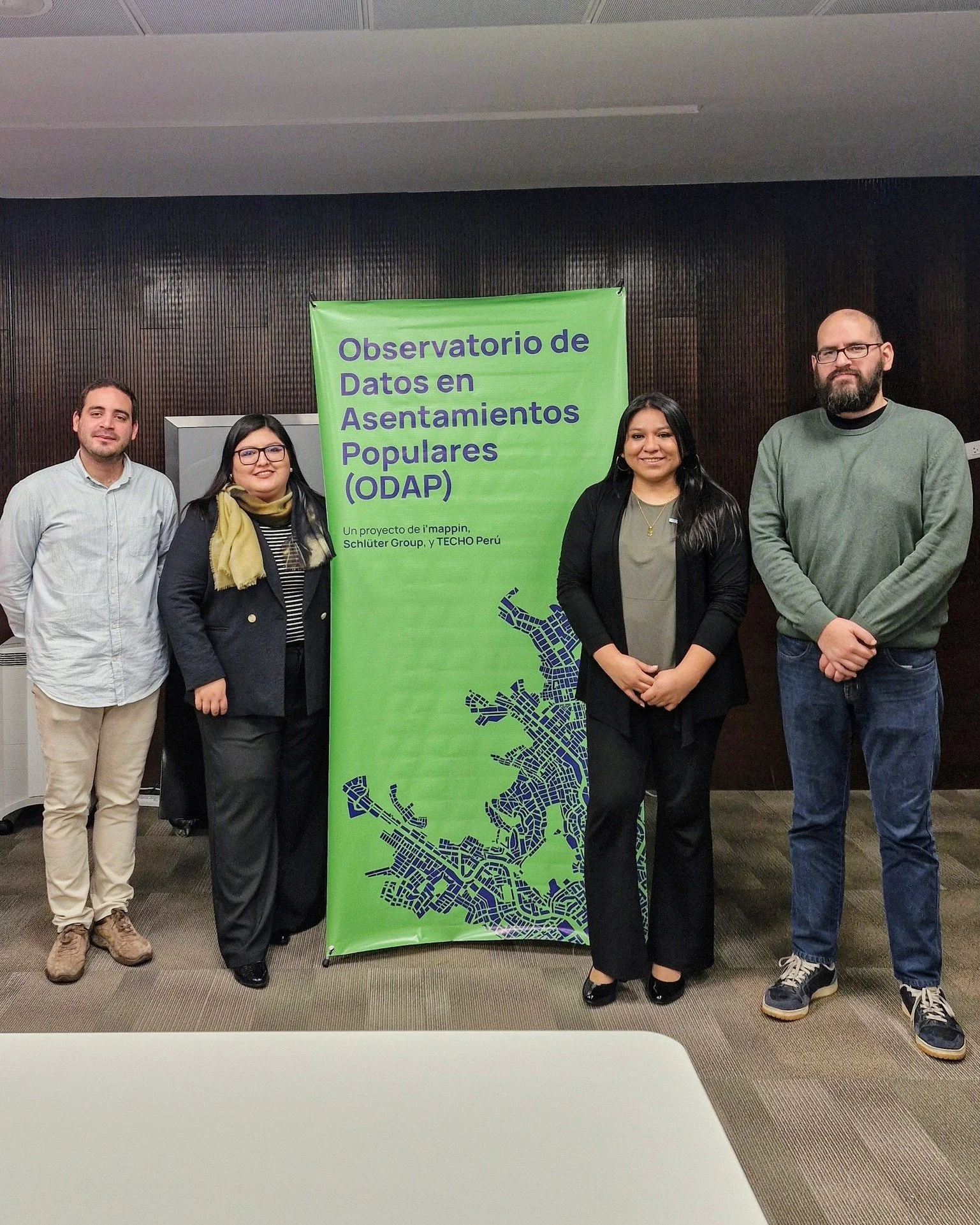 ✨ Dimos un paso importante: lanzamos el Observatorio de Datos en Asentamientos Populares (ODAP) @odap.pe 

Un espacio que nace desde el compromiso con los barrios populares y la urgencia de generar conocimiento &uacute;til, accionable y situado. Desd