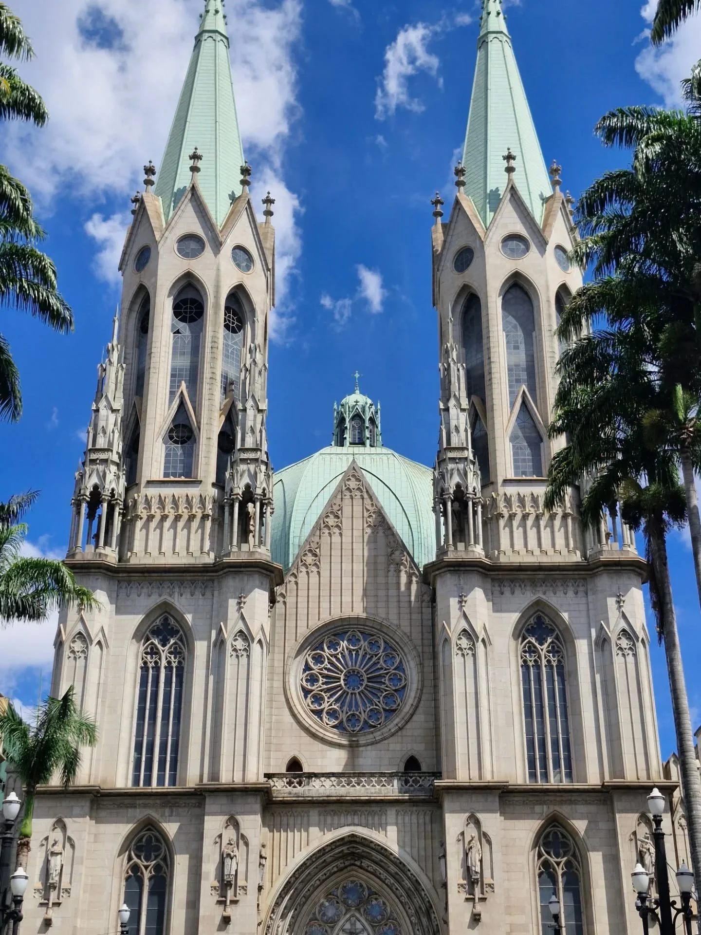 la catedral metropolitana: imposible no mirarla dos veces 🇧🇷✨️