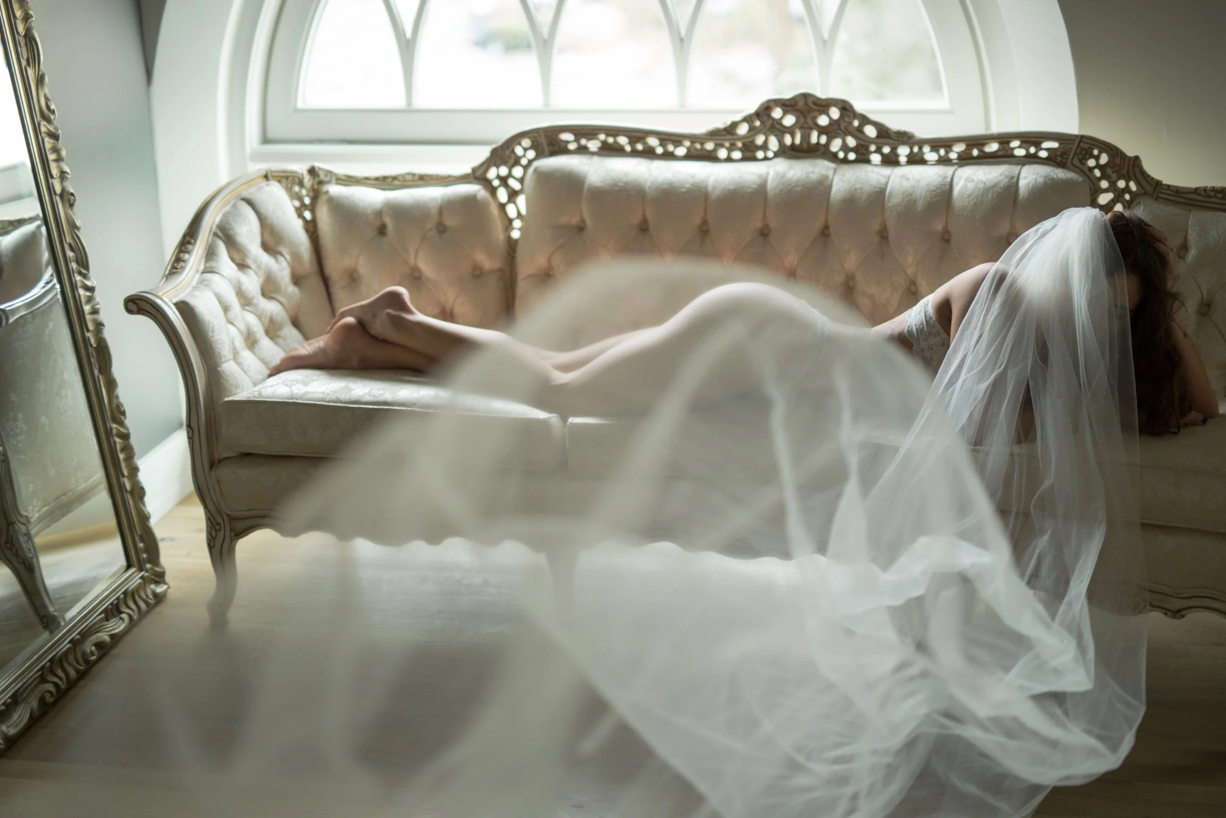 Bridal Boudoir Photographer near me New Jersey wedding boudoir bridal boudoir veil