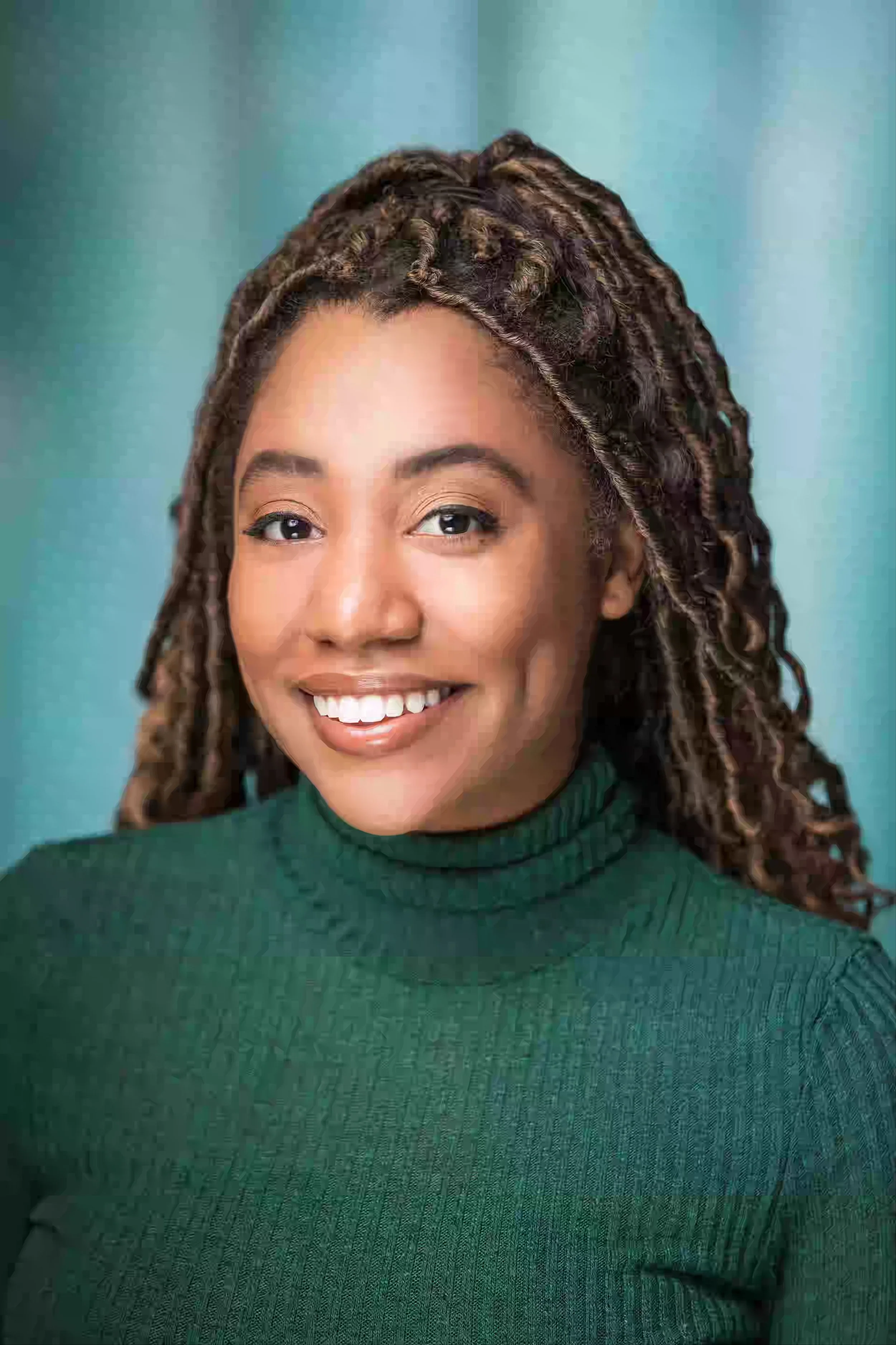Xandy Poole Headshot