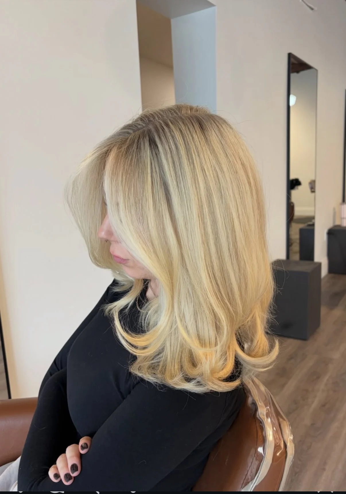 blonde hair, creamy blonde, highlights, Stratford hairstylist, blonde hair inspo
