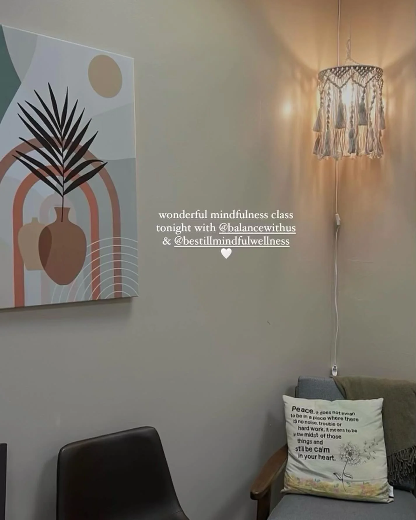 We hosted a beautiful meditation class night with @bestillmindfulwellness Join us in February for another class at Be Balanced Counseling in Tempe, AZ. #meditation