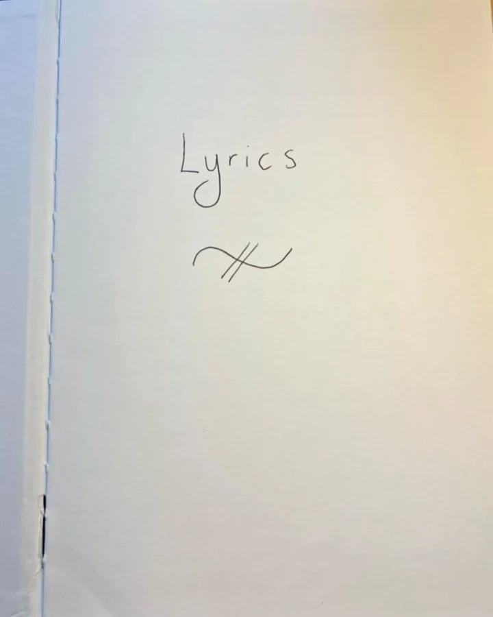 Stumbled accross my lyric book from the album 📝
