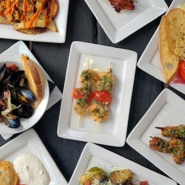 Mix up this rainy day with Tapas Tuesday! Select 4 small plates from our Tapas Tuesday Menu to build your meal.

Have a seat at the bar or reserve your spot by calling (410) 752-1518 or via Open Table
🍸🥃🥂🍻🍷🍹

#sobocafe #tapastuesday
#eatlocal #