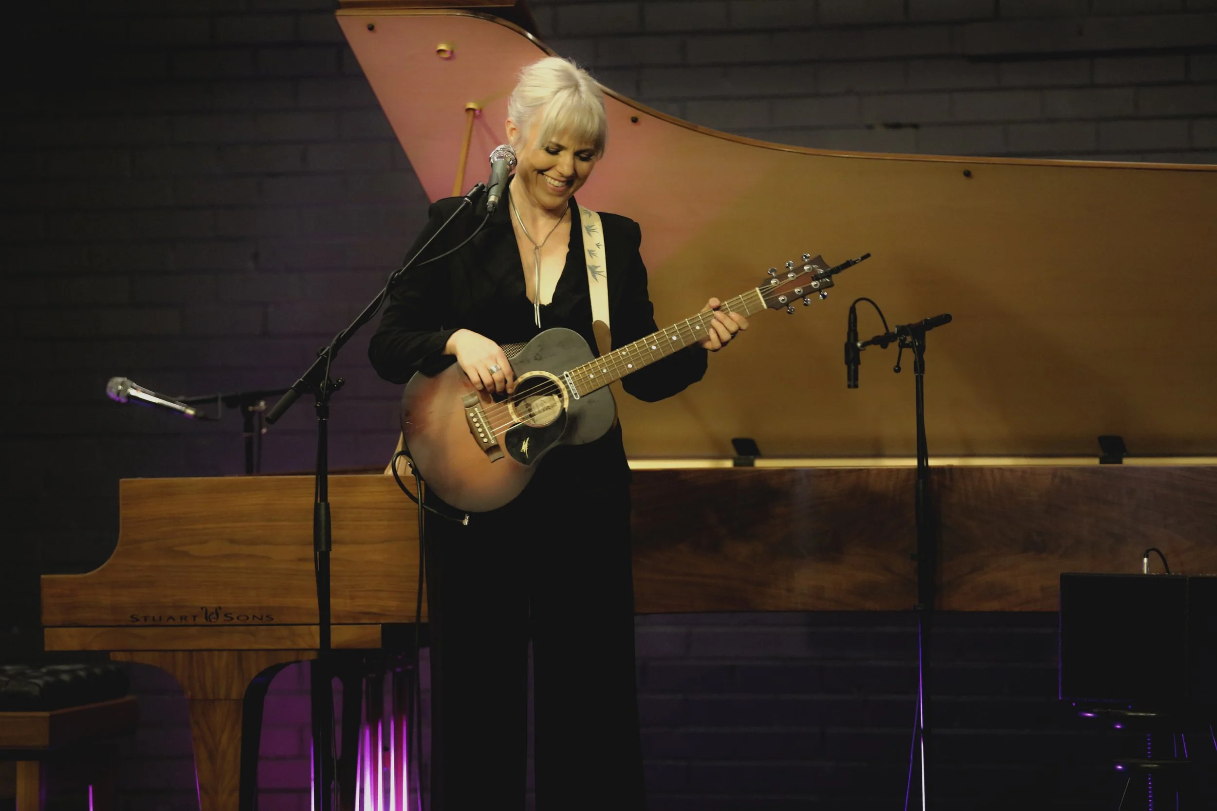 Liz Stringer — Liz Stringer