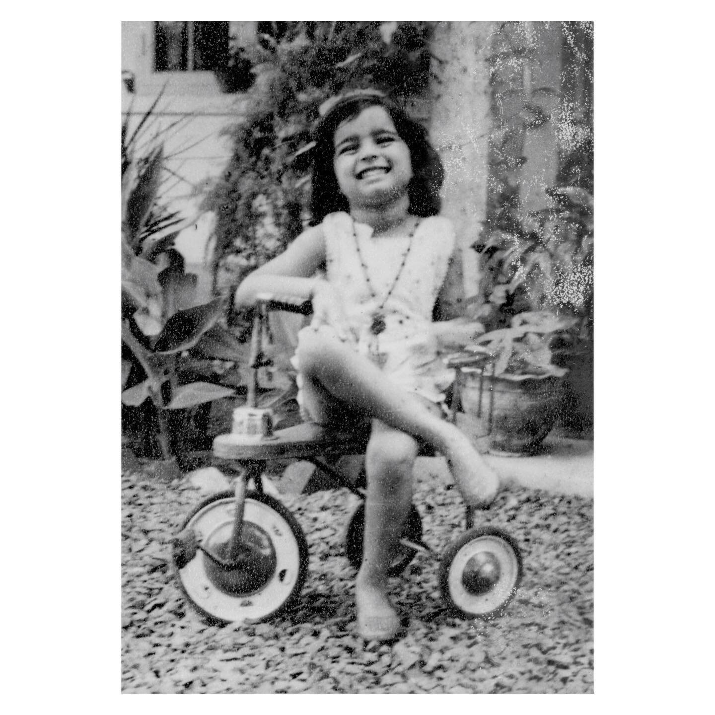 Happy birthday best momsical @annuuraj ❤️