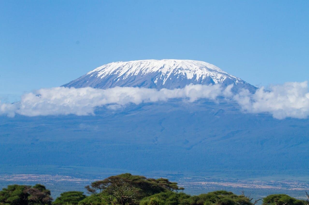 &lsquo; Snows On the Equator&rsquo; 🗻

📸 @juliuspilipili 

________
www.tawilodge.com
________

#safari #amboseli #snow #kilimanjaro #blueskies #landscape #landscapephotography #bucketlist #explore #travel #beautiful #photooftheday