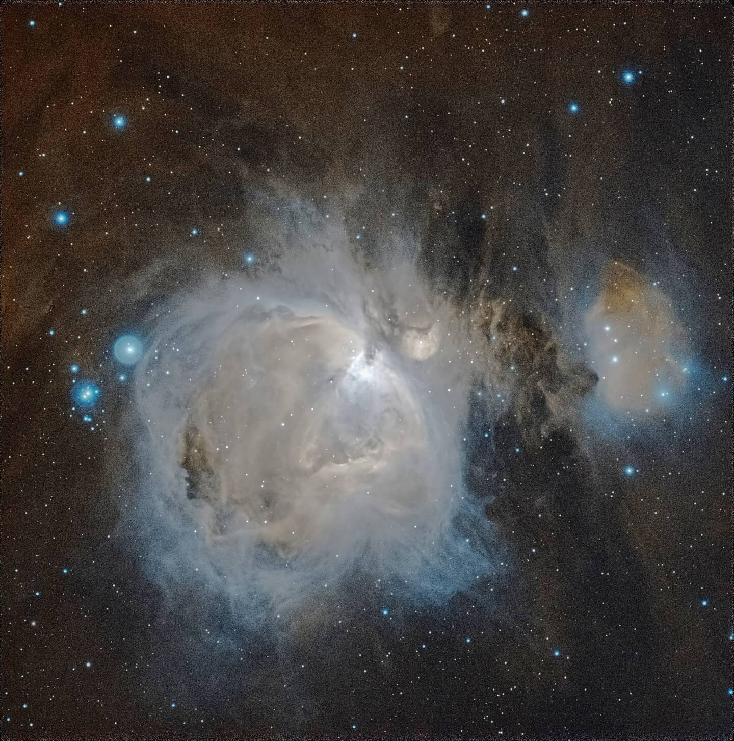 Orion and Running Man nebulae in HOO

This is a test image I did last month using a new filter. I wanted to see what the Orion Nebula would look like with a new HOO palette I've been trying out.

I've been working on some mosaic projects whenever the