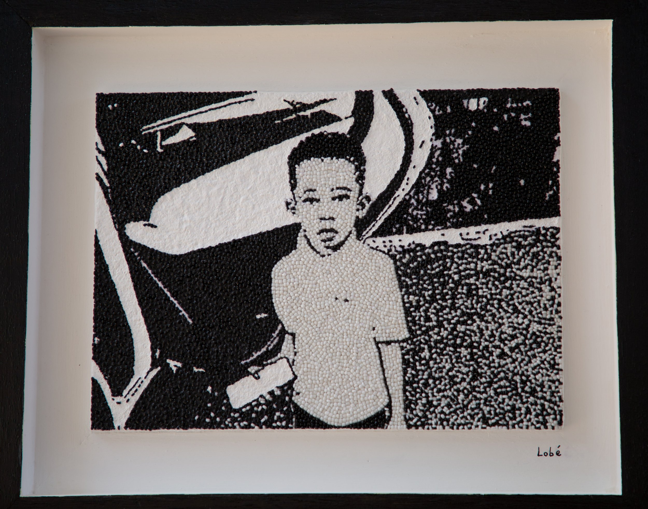 25D Lobé Ndao, L'enfant au portable