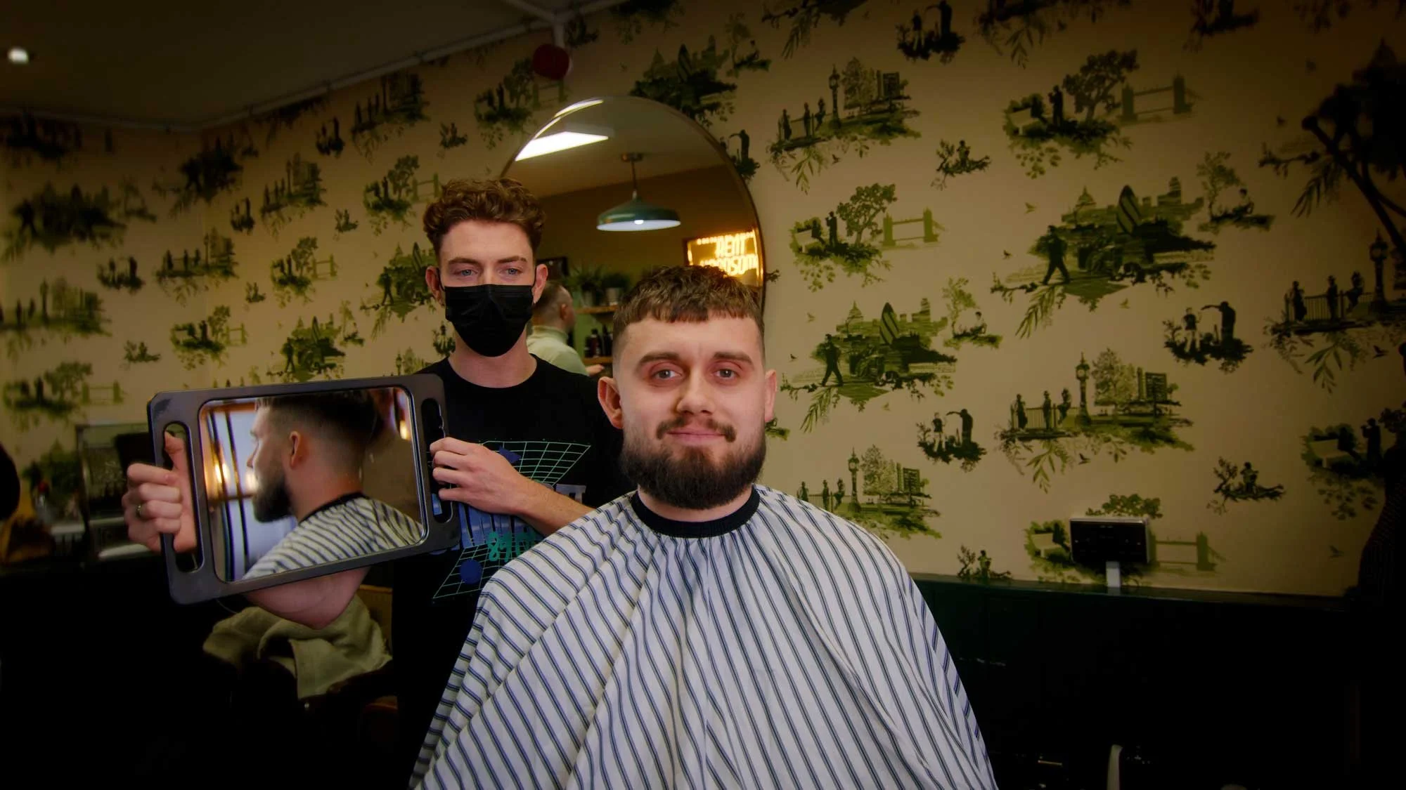 Barbershops Near Me in Kent Find Best Barbers Open Near You!