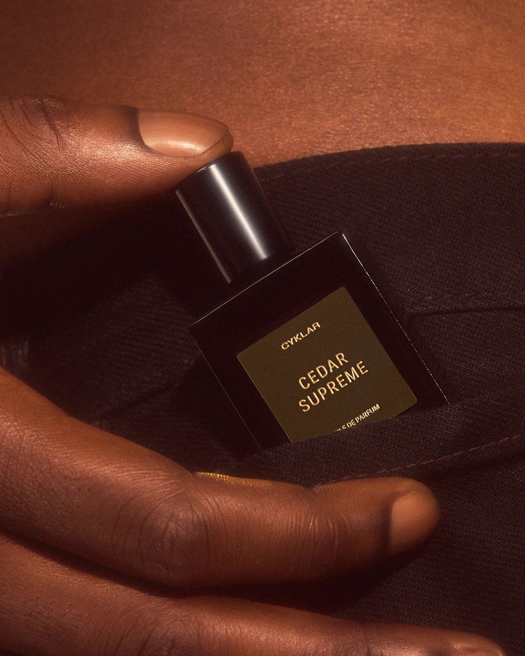 CAKE_THE_MAG_CYKLAR_PERFUME_OILS_3.jpeg