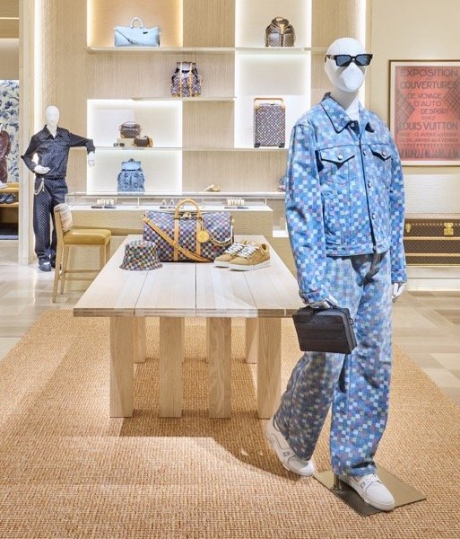 Louis Vuitton Launches New Store in Riyadh